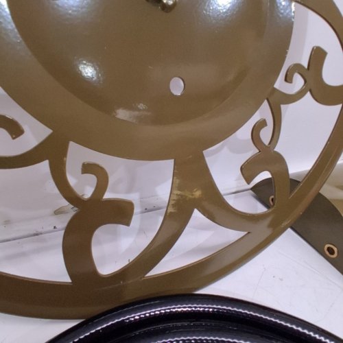 WALL MOUNTED GARDEN HOSE REEL - HOLDS 200 FEET OF 5/8-INCH HOSE - BRONZE FINISH (MODEL: HR-037) image 4