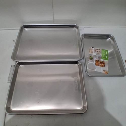 3PC NORDIC WARE BAKER'S DELIGHT COOKING PAN SET - 17" X 12"/15" X 10.5"/12" X 9" - ALUMINUM (MODEL: 43174) image 5
