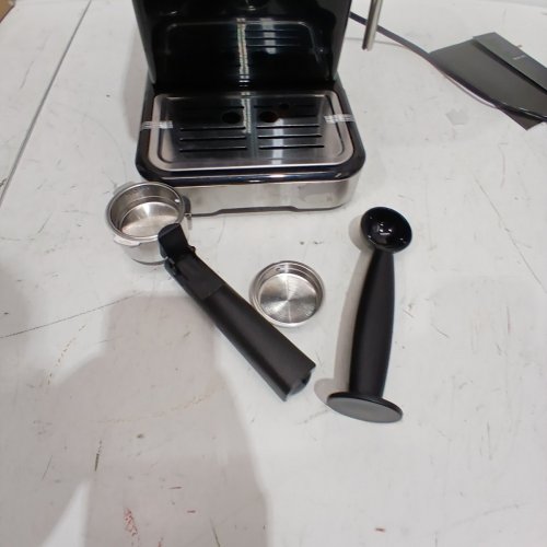 CHEFMAN EASY-BREW ESPRESSO MACHINE WITH ONE-TOUCH INTERFACE - 15 BAR - STAINLESS STEEL/BLACK (MODEL: RJ54-SS-15) image 3