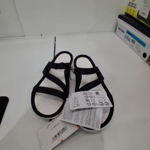 WOMENS CROCS GETAWAY STRAPPY SANDAL - SIZE 9 - WHITE/BLACK (STYLE: 1075488) image 2