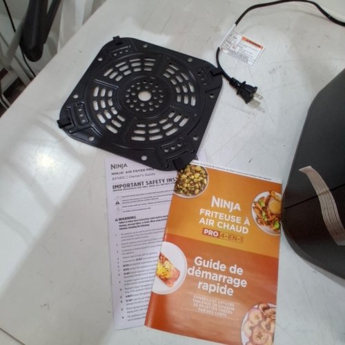 NINJA AIR FRYER PRO 4-IN-1 AIR FRYER -5QT - BLACK (MODEL: AF141C) image 4