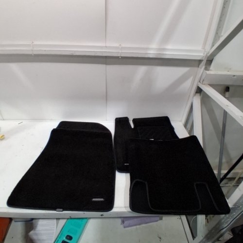 3PC WENNEBIRD SUPERIOR CARPET FLOOR MATS - 2025 - 2026 TESLA MODEL 3 - BLACK image 3