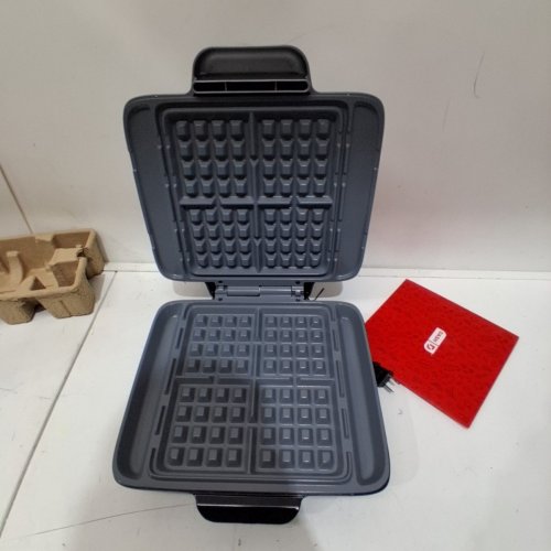 DASH NO-DRIP NON-STICK ELECTRIC WAFFLE MAKER - MAKES 4 WAFFLES - SILVER (MODEL: DNMWM455SL) image 4