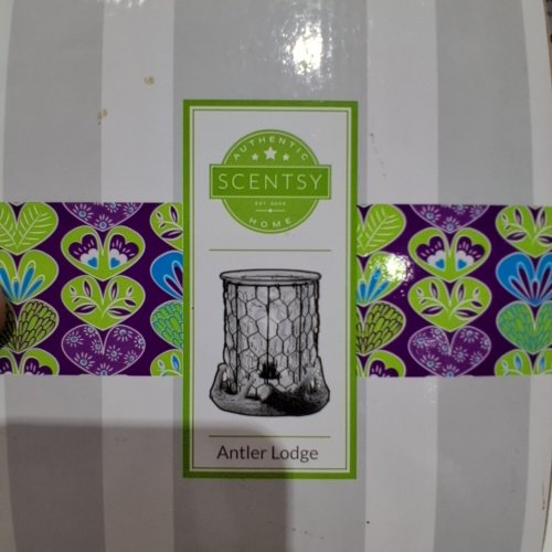 SCENTSY ELECTRIC WAX WARMER SET - ANTLER LODGE image 3