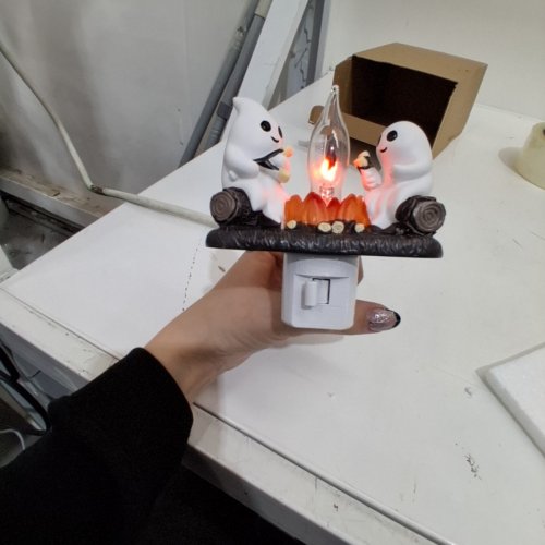 GHOST CAMPFIRE FLICKERING NIGHT LIGHT HOUSE DECORATION - SPOOKY image 2