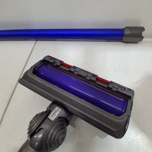 DYSON V11 CORDLESS 2-IN-1 STICK/HAND VACUUM CLEANER (MODEL: V11 SV28) image 4