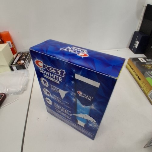 5PK CREST 3D WHITE ADVANCED TEETH WHITENING TOOTHPASTE - ARCTIC FRESH - 135ML EACH image 3