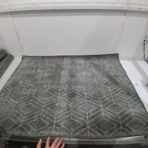 GEOMETRIC PATTERN NON-SLIP WASHABLE AREA RUG - 3FT X 4FT - GREY image 3