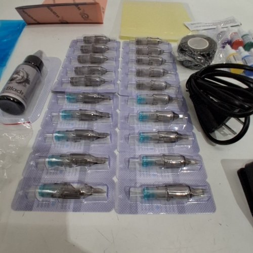 WORMHOLE TATTOO PEN KIT FOR ARTISTS AND BEGINNERS - 20PC TATTOO CARTRIDGE NEEDLES - 10PC COLOR INKS - FOOT PEDAL, POWER SUPPLY, RCA CORD (WTK079) image 5