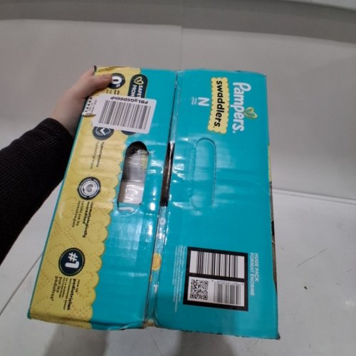 136PK PAMPERS SWADDLERS DIAPERS - NEWBORN SIZE image 3