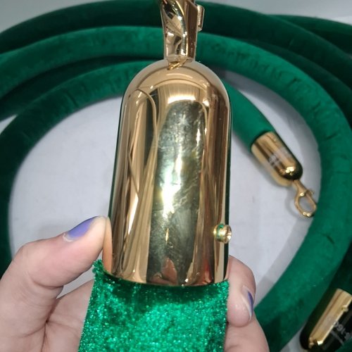 4PK VELVET CROWD CONTROL BARRIER ROPE FOR HOLIDAYS & EVENTS - 7FT EACH - GREEN/GOLD image 3