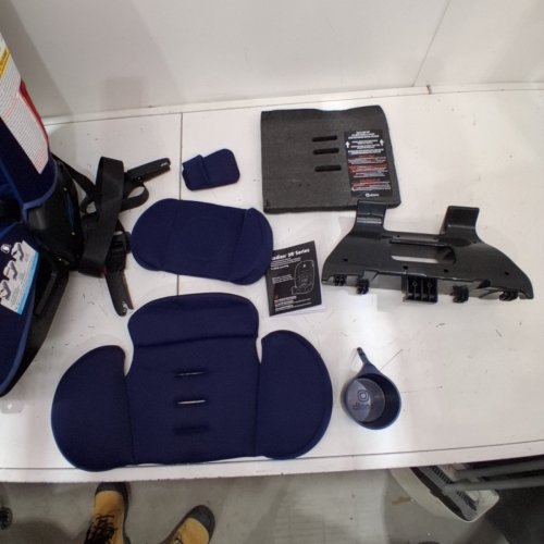 DIONO RADIAN 3R 3-IN-1 CONVERTIBLE REAR AND FRONT FACING CAR SEAT - 10 YEARS - BLUE (MODEL: 50641-NA-01) image 4