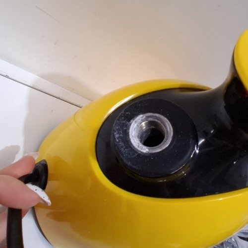 WAITBIRD MULTI-PURPOSE STEAM CLEANER - 110-120V - 1500W - 38OZ TANK - BLACK/YELLOW (MODEL: CB-03A) image 4