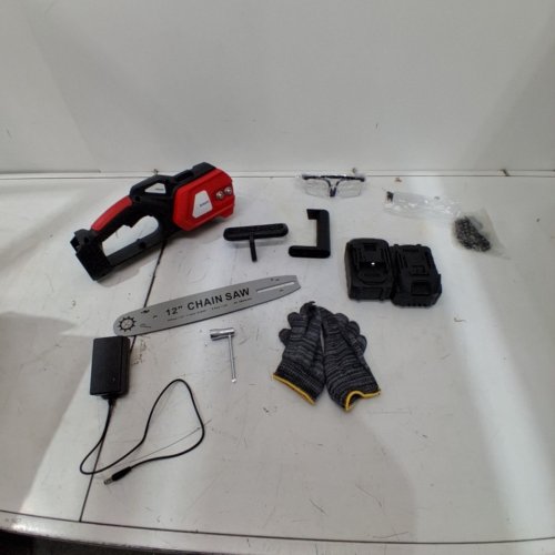 SUSUZI BATTERY-POWERED BRUSHLESS CORDLESS CHAINSAW KIT WITH 2 BATTERIES & CHARGER - 12" - GREY image 3