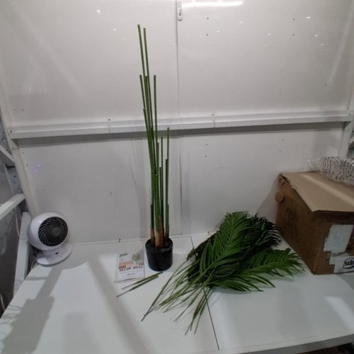 KEEPLUSH ARTIFICIAL LIFELIKE POTTED FAUX PALM TREE - 7FT - GREEN (MODEL: GFK-7-1) image 3