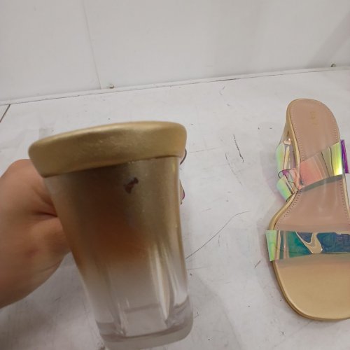 WOMEN'S ALLEGRA K COLOFUL STRAP PVC CHUNKY HEEL - SIZE 7 - GOLD (STYLE: HJ1632-1) image 4