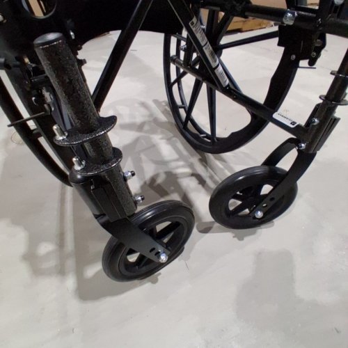 MEDLINE GUARDIAN K4 WHEELCHAIR - 16" - 300LB CAP - BLACK (MODEL: K4206N24E) image 3