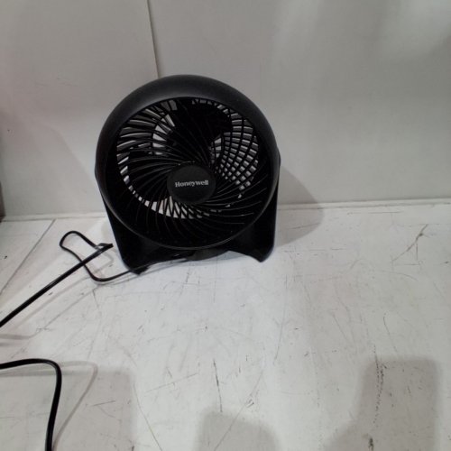 HONEYWELL TURBO FORCE POWER+ FAN WITH 90° PIVOT - 10" - BLACK (MODEL: HT900C) image 3