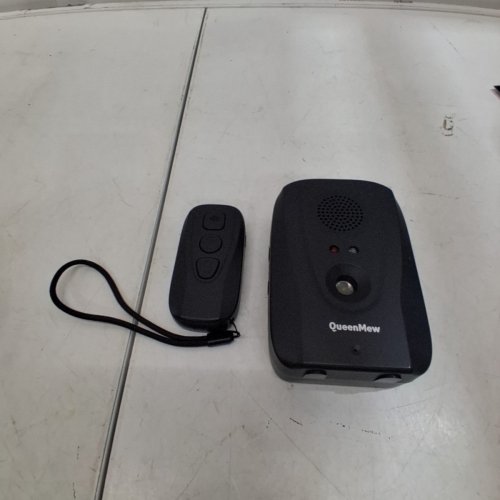 QUEENMEW ULTRASONIC ANTI BARKING DEVICE, SENSOR UP TO 33FT, 600FT REMOTE DISTANCE, 10-25KHZ - BLACK image 3
