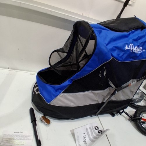 PETIQUE BREEZE JOGGER VENTILATED PET STROLLER - FOR MEDIUM PETS - 25" X 37" X 39.5" - BLACK / BLUE image 4