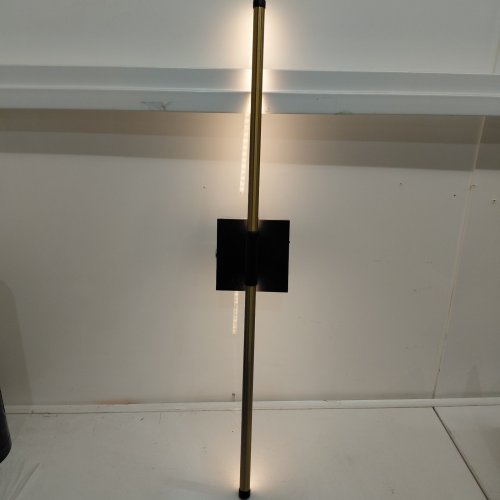2pk VERTICAL WALL SCONCE LIGHT FIXTURE - GOLD AND BLACK image 2