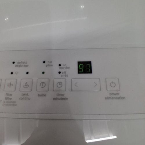 MIDEA ENERGY STAR CERTIFIED DEHUMIDIFIER WITH REUSABLE AIR FILTER AND APP CONTROL - 4,500 SQ.FT - 23.6L - WHITE (MODEL: MAD50C1AWS-A) image 4