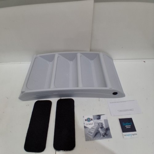 PETSAFE COZYUP 4 STEP FOLDING PET STAIRS - GREY image 2