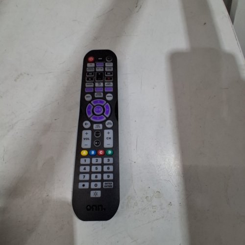 ONN. 6-DEVICE UNIVERSAL REMOTE CONTROL - COMPATIBLE WITH ALL MAJOR BRANDS - BLACK image 3