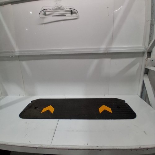 VEVOR UPGRADED RUBBER THRESHOLD WHEELCHAIR RAMP FOR DOORWAYS OR CURBS - 43.3" X 12.6" X 1.5" - BLACK / YELLOW (MODEL: KR-10) image 2