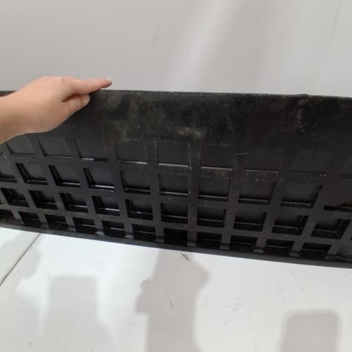 VEVOR UPGRADED RUBBER THRESHOLD WHEELCHAIR RAMP FOR DOORWAYS OR CURBS - 43.3" X 12.6" X 1.5" - BLACK / YELLOW (MODEL: KR-10) image 4