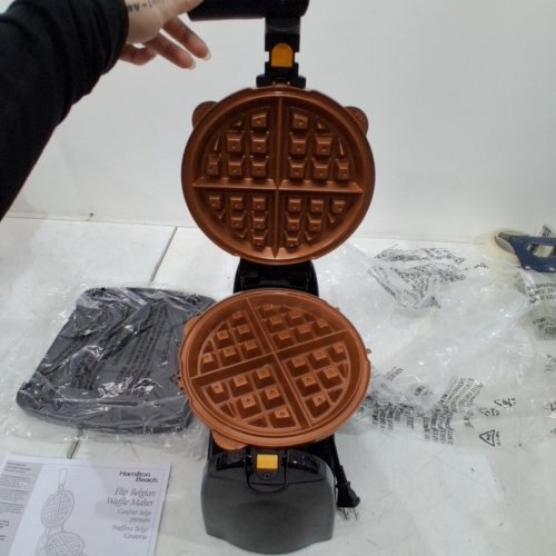 HAMILTON BEACH DURATHON REMOVABLE GRID BELGIAN WAFFLE MAKER (MODEL: 26031G) image 5