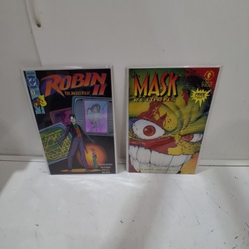 4 ASSTD VALIANT, MARVEL, DC, AND DARK HORSE COMIC BOOKS - THE MASK RETURNS #4 OF 4, ROBIN II THE JOKER'S WILD #1 OF 4, SOLAR MAN OF THE ATOM #14, THUNDERSTRIKE #2 - VARIOUS AUTHORS image 3