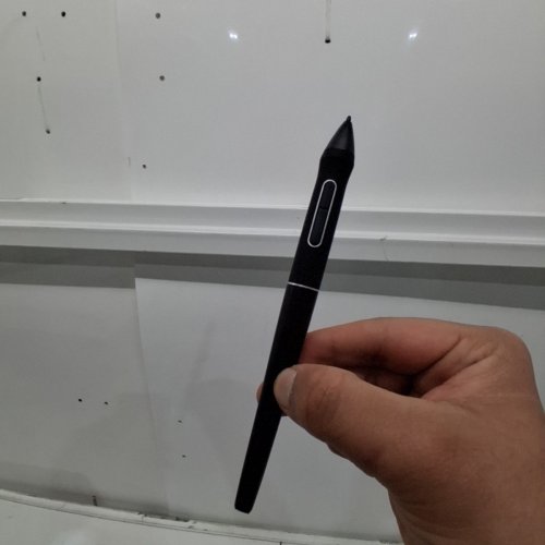 HUION DRAWING TABLET KAMVAS 22 PLUS - PEN DISPLAY. FULL LAMINATION SCREEN. 1200:1 CONTRAST RATIO. 140% SRGB GAMUT WITH ADJUSTABLE STAND AND USB-C TO USB-C CABLE (MODEL: GS2202) image 13