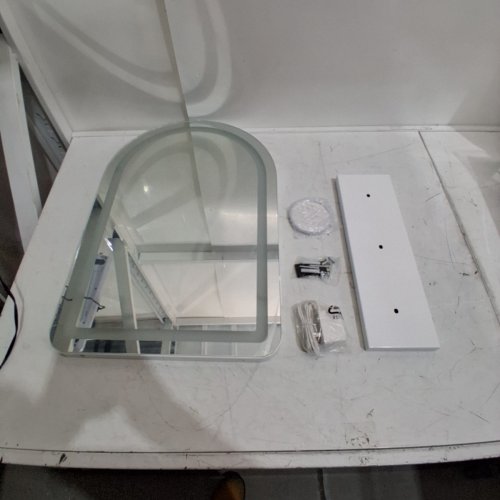 HALUMAO LED VANITY MIRROR WITH 3 COLOUR SETTINGS - 16''X 23.6'' image 3