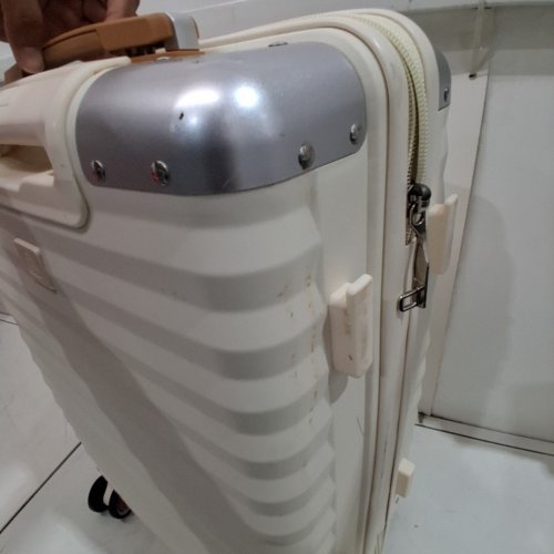 JOYWAY CARRY-ON LUGGAGE WITH METAL CORNER PROTECTORS, TSA LOCK, AND SPINNER WHEELS - 20" - WHITE (MODEL: TR019-20 WT) image 3