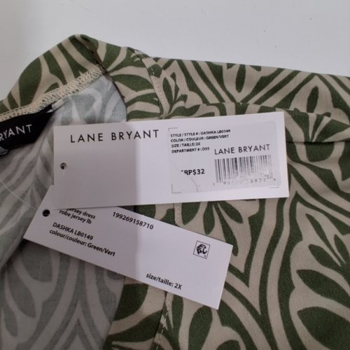 WOMEN'S LANE BRYANT FRONT TWIST JERSEY DRESS - 2X - GREEN (STYLE: DASHKA LB0149) image 2