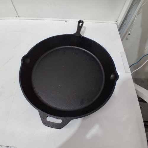 CUISILAND PRE-SEASONED CAST IRON SKILLET GRILL PAN & FRYING PAN WITH HANDLE - 15" - BLACK (MODEL: JJ72N) image 3