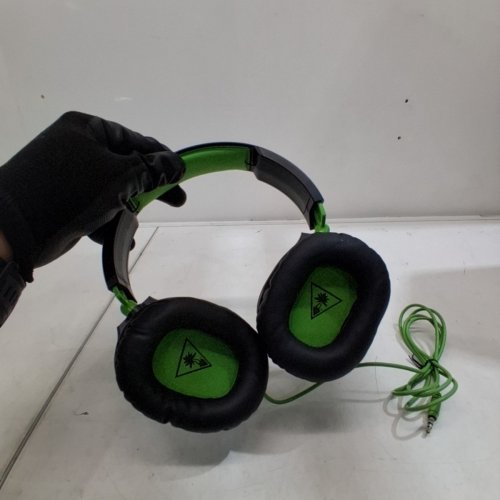TURTLE BEACH RECON 70 WIRED OVER-EAR GAMING HEADSET HEADPHONES FOR XBOX ONE, PLAYSTATION 4 PRO, PLAYSTATION 4 (PS4), NINTENDO SWITCH, PC, AND MOBILE - DESIGNED FOR XBOX ONE (MODEL: RECON 70X) image 4