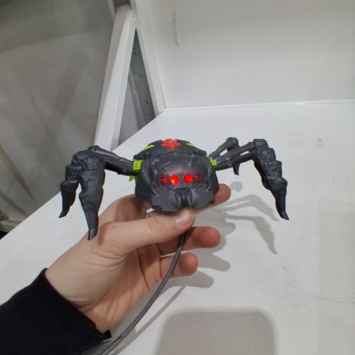 HEX BOTS ALIVE INSIDE REMOTE-CONTROL WALL CRAWLER SPIDER - AGES 4+ (ITEM: 1929762) image 2