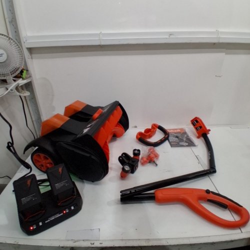 VOLTASK CORDLESS ELECTRIC SNOW SHOVEL WITH CHARGER AND LED LIGHTS - 16" - 48V - BLACK/ORANGE (MODEL: CSS004-160) image 3