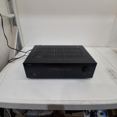 YAMAHA R-S202 STEREO RECEIVER - 40 STATION FM/AM PRESET TUNING - 10HZ TO 100KHZ FREQUENCY RESPONSE - BLUETOOTH - BLACK (MODEL: R-S202BL) image 3