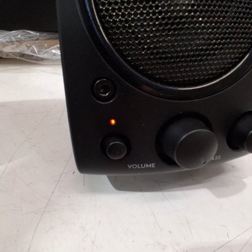 LOGITECH Z623 2.1 CHANNEL COMPUTER SPEAKER SYSTEM WITH SUBWOOFER & THX SOUND - BLACK (MODEL: 980-000402, S-00095) image 2