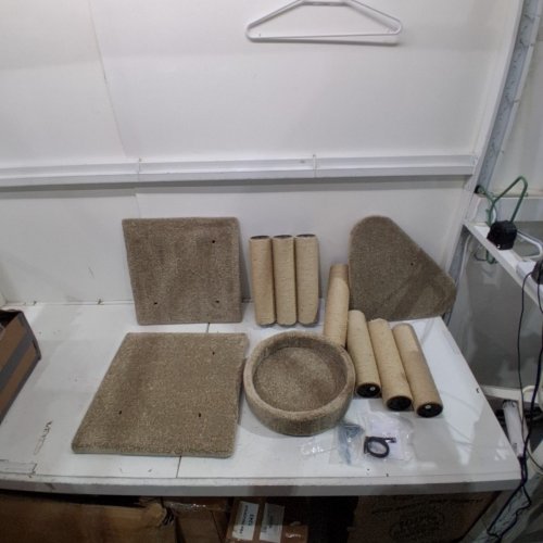 AMAZON BASICS CAT CONDO TREE TOWER WITH SCRATCHING POSTS - 18" X 18" X 46" - BEIGE (MODEL: B06X6J3L65) image 3