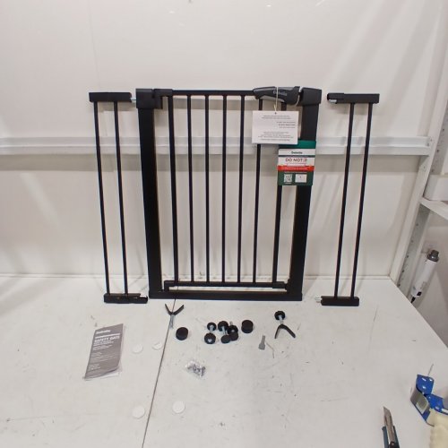 BABELIO PRESSURE MOUNTED METAL BABY GATE - 30" X 26"- 40" - BLACK (MODEL: CB-M-101) image 2