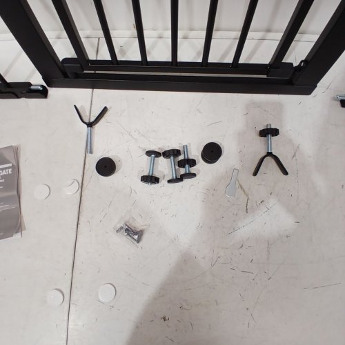 BABELIO PRESSURE MOUNTED METAL BABY GATE - 30" X 26"- 40" - BLACK (MODEL: CB-M-101) image 3