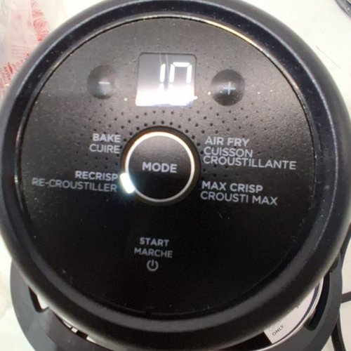 NINJA CRISPI PORTABLE COOKING SYSTEM - 4QT - (MODEL: ‎FN101CGY) image 2