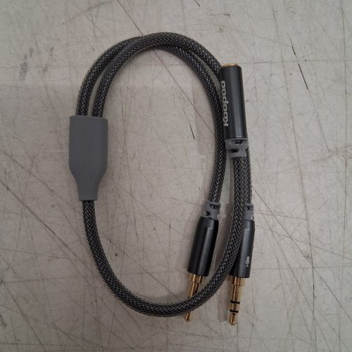 KOOPAO 3.5 MM AUDIO SPLITTER CABLES - BLACK image 2