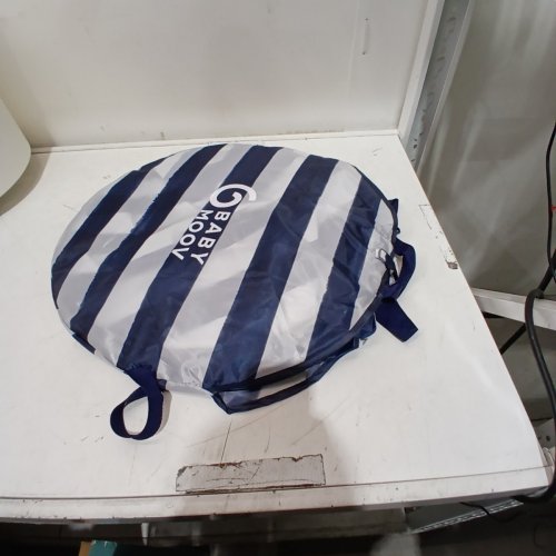 BABY MOOV COLLAPSIBLE FOLDABLE ANTI-UV TENT WITH VELCRO DOOR AND CARRY BAG - 36" X 34" X 39" - UPF 50+ - BLUE AND WHITE STRIPES image 2