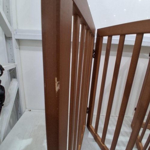 WOOD FREESTANDING ACCORDION STYLE DOG GATE - FOR DOORWAYS/HALLS - 24" -74" - WALNUT image 6