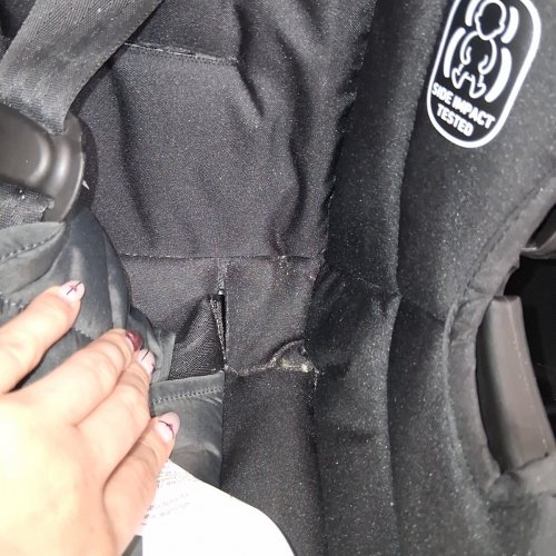 GRACO SNUGRIDE 35 LITE LX INFANT CAR SEAT - 4-35LBS CAP - BLACK (MODEL: 2143034) image 5